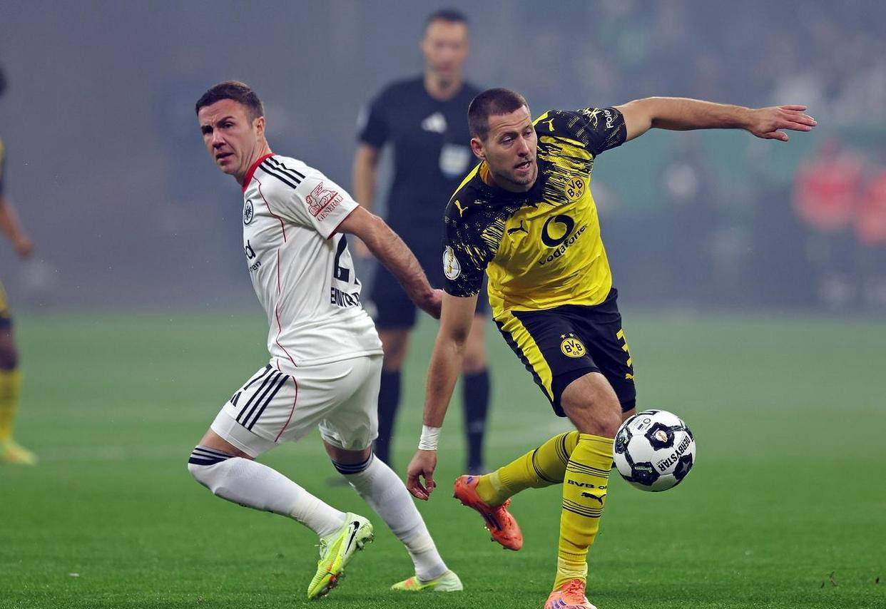 赖因德斯：米兰今年有机会争冠；未来是否会回归？回头见吧