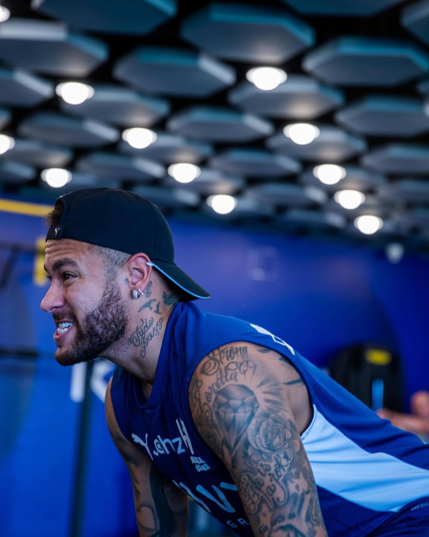 突然断电！子弹最后5分钟被打23-7，领先14分遭逆转