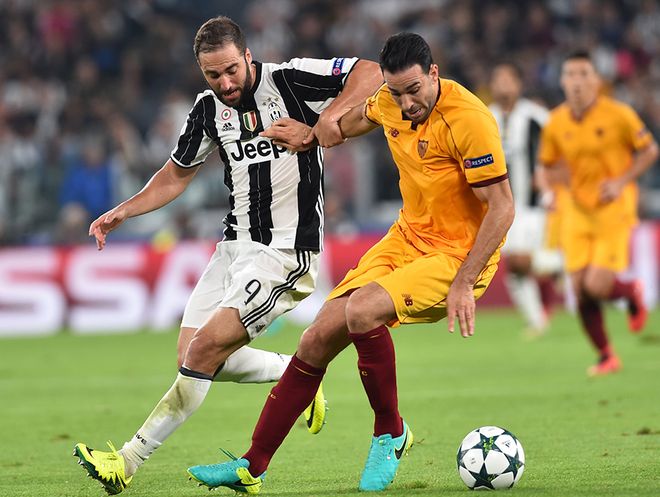 快速反击直接打穿整条防线