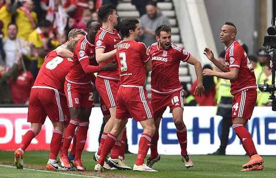 斯潘塞赛季新高＆追平生涯最高分，勇士6人得分上双不敌雷霆