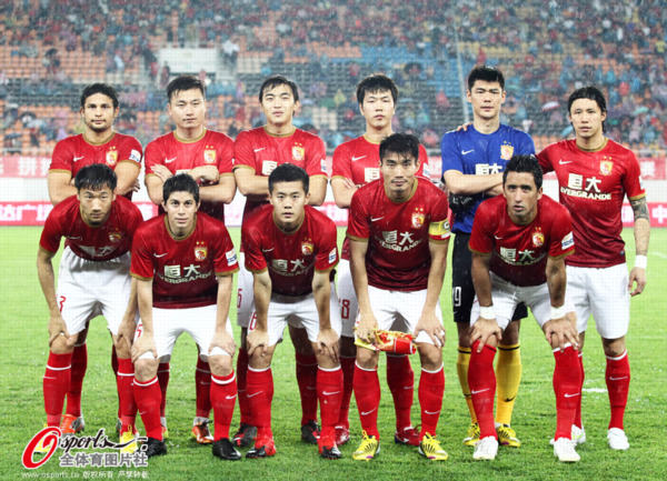 洛塞尔索：安哥拉球员身体素质出色，我们很难找到进球机会