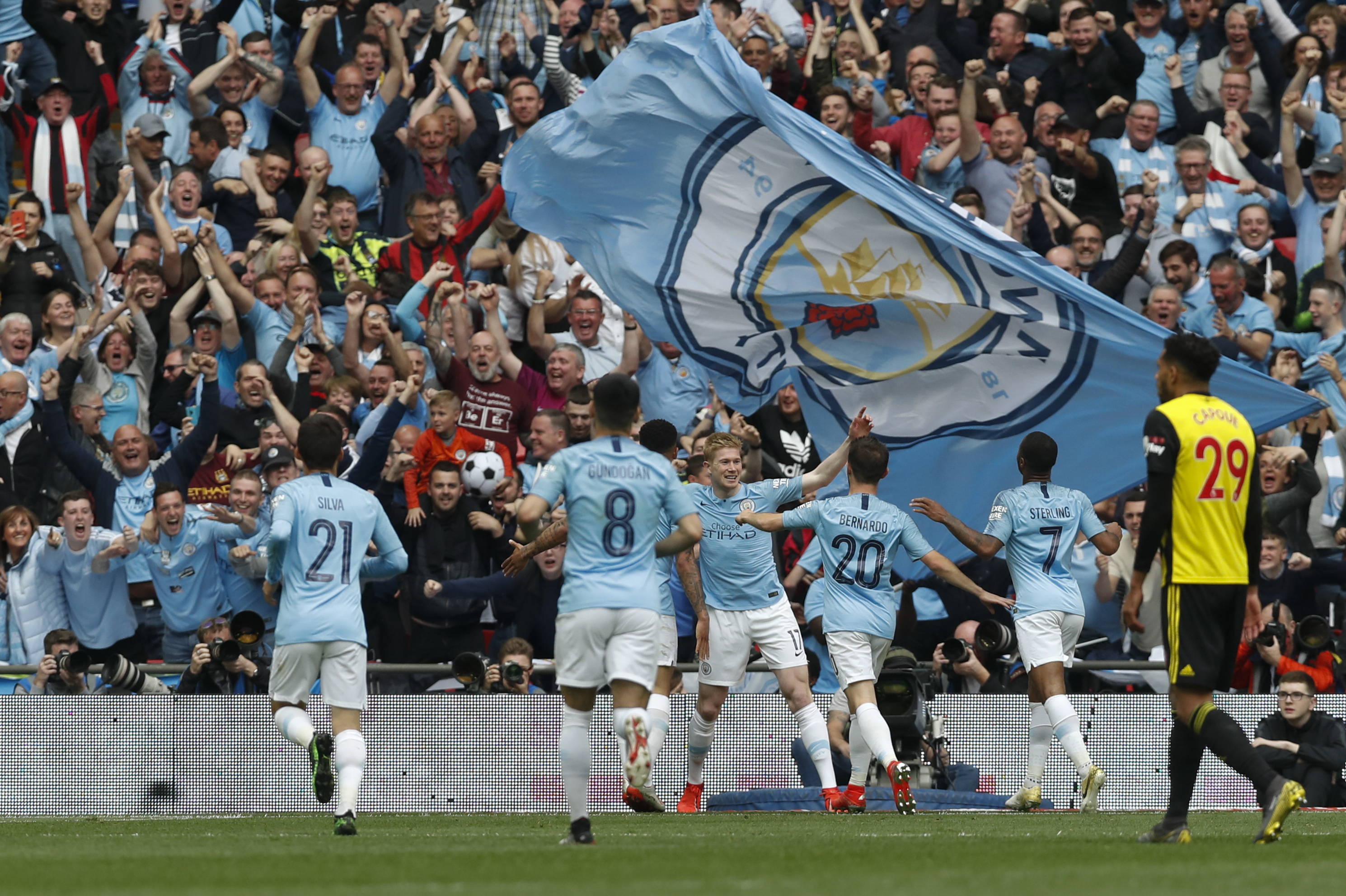 公牛三分手感冰冷