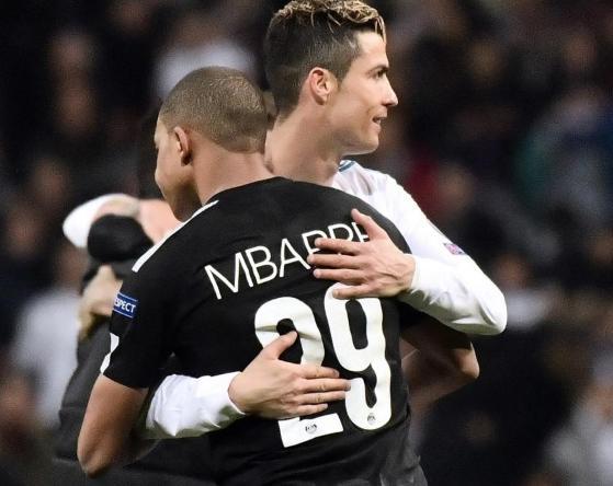 奥尔莫肩伤缺阵一个月，巴萨迎赛季关键考验