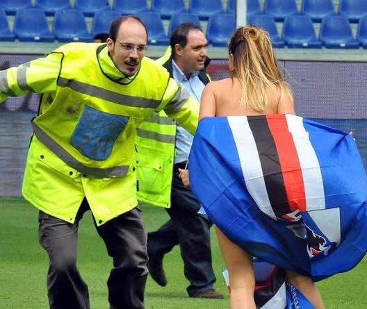 吴曦：输球是因下半场压力较大，申花把握机会能力需要加强