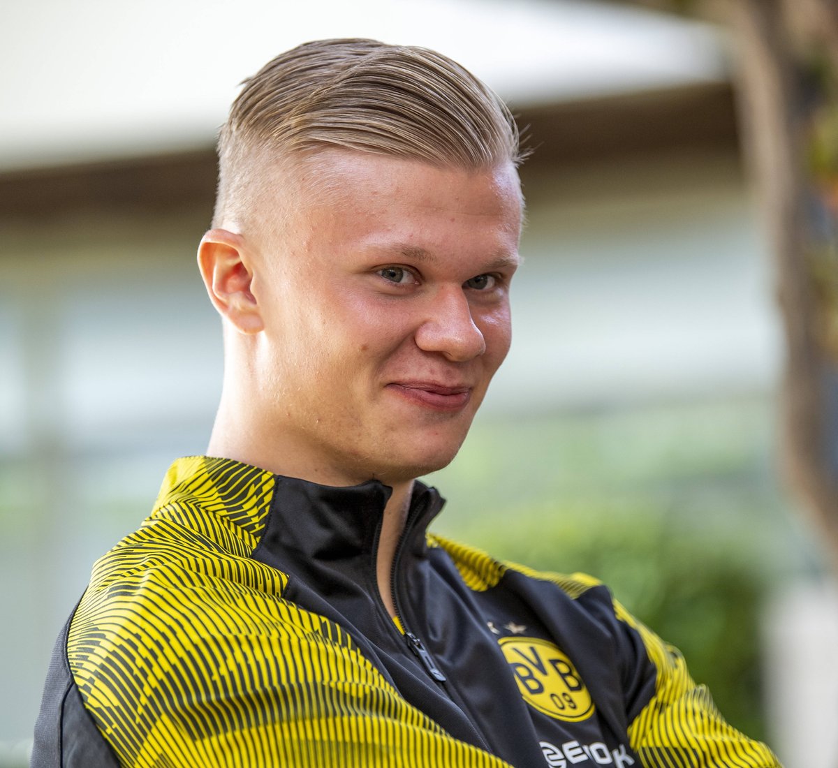 阿莫林：我喜欢马兹拉维的性格，曼联的领导小组不只是看年龄