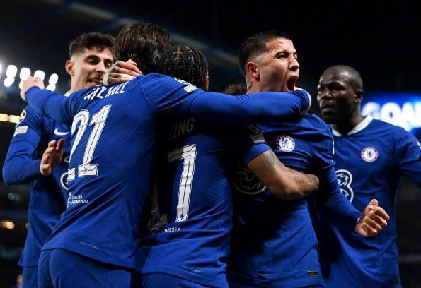 布伦森单场30+次数升至尼克斯队史第三，仅次于尤因和安东尼