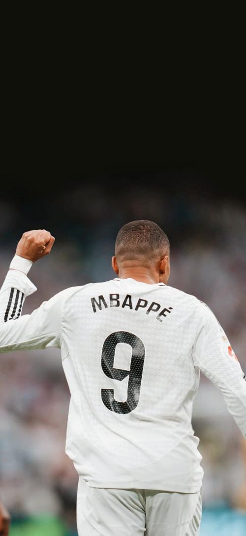 十人热刺4-0哥本哈根，范德芬一条龙破门，布伦南进球+染红